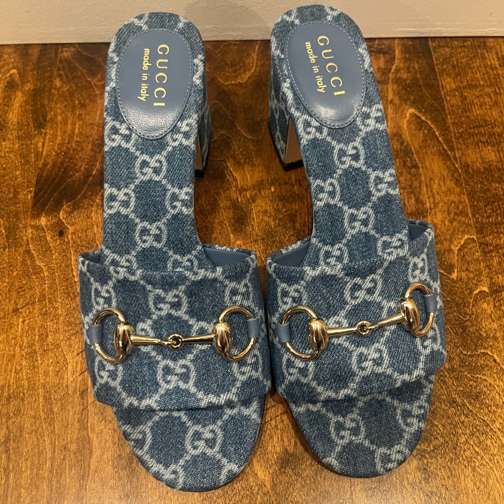 Gucci Women’s Slide Sandal with Horsebit in Blue GG Denim, Size 6.5